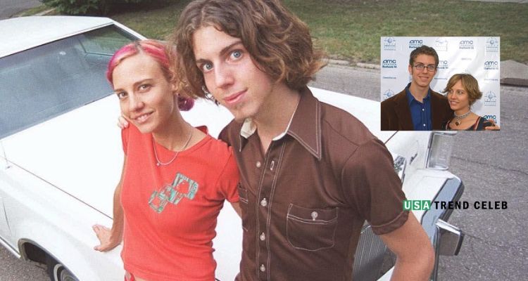 Divorce and the End of Public Attention